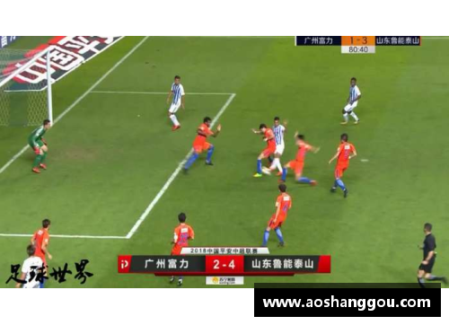 左撇子球员之魅力：视角与技艺的双重绽放